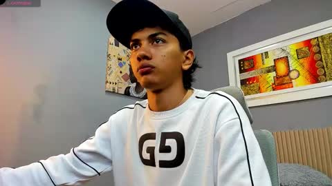 Snapshot of markbowie chatting on October 1, 2025, 11:38 am markbowie online show from October 1, 2025, 11:38 am