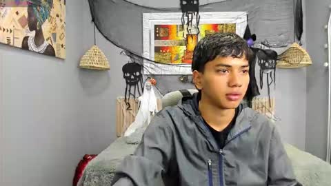 Snapshot of markbowie chatting on October 18, 2025, 11:44 am markbowie online show from October 18, 2025, 11:44 am