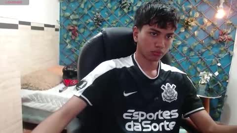 Snapshot of markbowie chatting on November 20, 2025, 2:39 pm markbowie online show from November 20, 2025, 2:39 pm