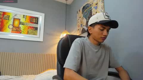 Snapshot of markbowie chatting on January 10, 2026, 7:26 pm markbowie online show from January 10, 2026, 7:26 pm