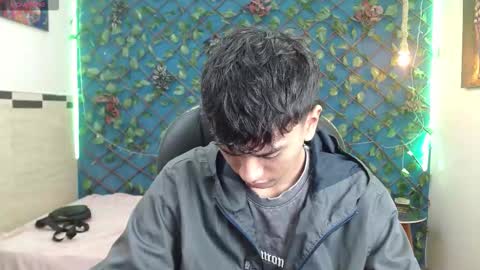 Snapshot of markbowie chatting on February 1, 2026, 1:53 pm markbowie online show from February 1, 2026, 1:53 pm