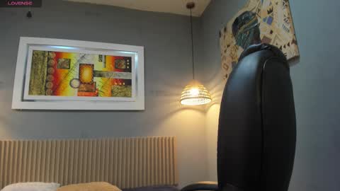 Snapshot of markbowie chatting on February 28, 2026, 1:23 pm markbowie online show from February 28, 2026, 1:23 pm