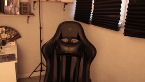 Mark online show from February 22, 2025, 3:03 pm