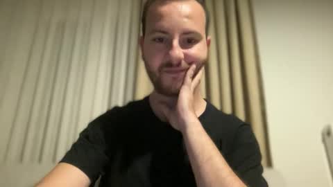 JOHN PRAY online show from September 23, 2025, 10:02 pm