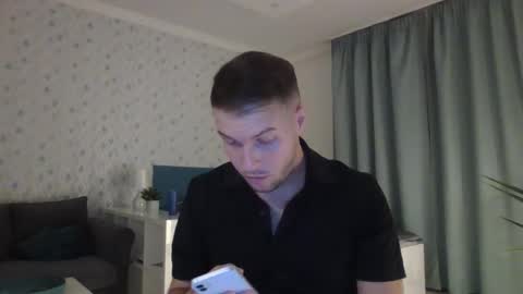 Snapshot of markster9696 chatting on October 30, 2025, 12:01 am markster9696 online show from October 30, 2025, 12:01 am