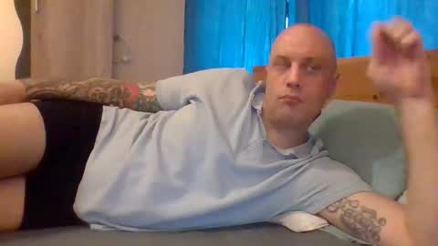 markus_7 online show from October 8, 2025, 11:30 am