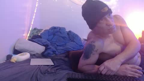 Snapshot of markymark101825061 chatting on January 21, 2025, 10:41 pm markymark101825061 online show from January 21, 2025, 10:41 pm