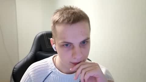 Snapshot of maroooa chatting on March 25, 2026, 6:58 pm Marko online show from March 25, 2026, 6:58 pm