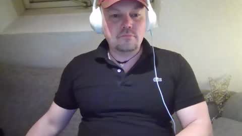 mars0481 online show from December 17, 2025, 4:24 pm