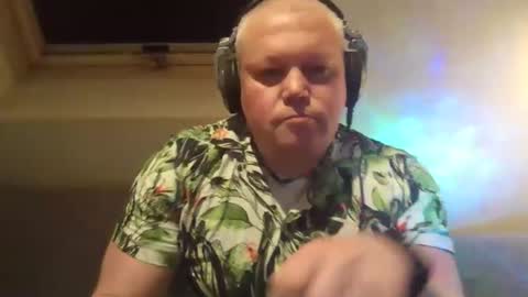 mars0481 online show from February 19, 2026, 6:26 pm