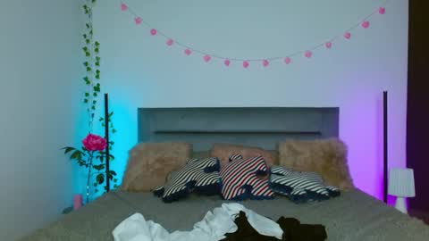 Snapshot of mars_elina chatting on January 28, 2025, 4:30 pm Marselina online show from January 28, 2025, 4:30 pm