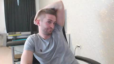 Snapshot of marselle_looker chatting on January 26, 2025, 8:57 am Marselle online show from January 26, 2025, 8:57 am