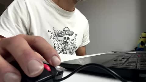 marsupilami_82_ online show from December 15, 2025, 8:18 am