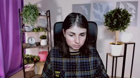 martaedams online show from March 31, 2026, 6:14 am