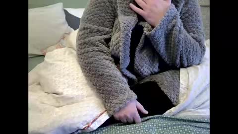 Snapshot of marthabriest chatting on February 19, 2026, 9:16 am Martha online show from February 19, 2026, 9:16 am