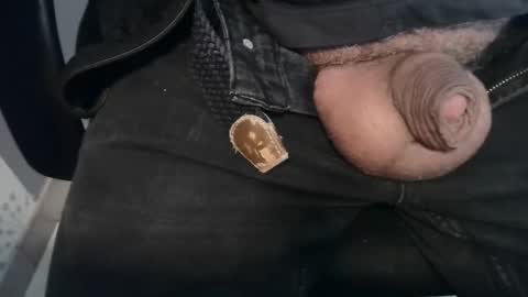 martial04 online show from April 4, 2026, 11:18 am