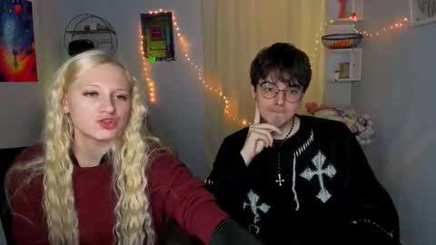 Snapshot of martin_neil chatting on February 5, 2026, 10:31 am Martin online show from February 5, 2026, 10:31 am