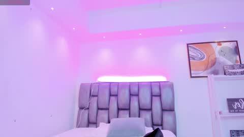 Martina online show from December 22, 2025, 11:29 am