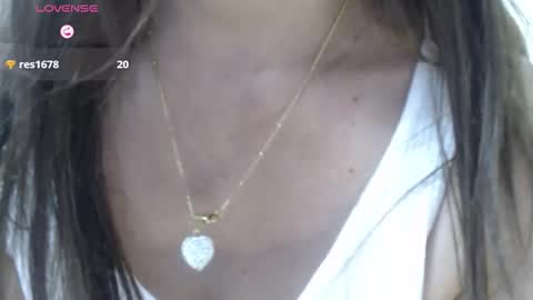 Martina online show from December 3, 2025, 2:04 pm