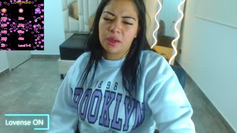 Hey im martina online show from February 4, 2025, 12:51 am