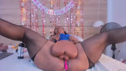 martina touss  online show from February 6, 2026, 1:03 pm