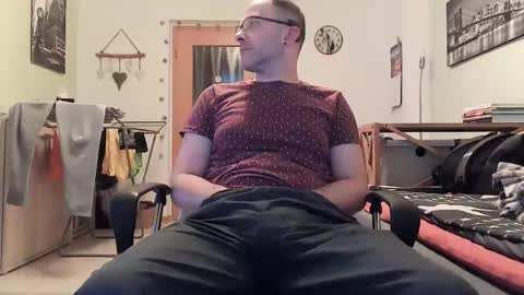 Snapshot of martingersdorf85 chatting on October 19, 2025, 3:56 pm Martin online show from October 19, 2025, 3:56 pm