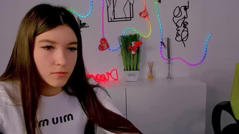 Snapshot of mary_chilli chatting on February 13, 2026, 6:20 am mary_chilli online show from February 13, 2026, 6:20 am