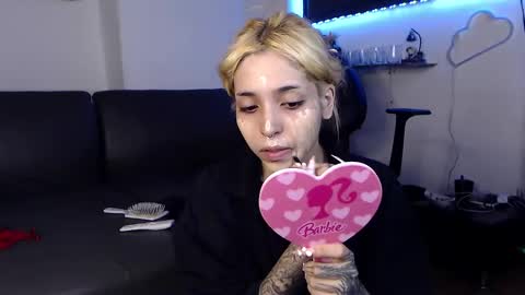 Snapshot of mary_janness chatting on February 21, 2025, 8:49 pm                      100   online show from February 21, 2025, 8:49 pm