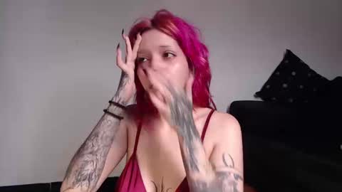 Snapshot of mary_janness chatting on September 20, 2025, 1:01 pm                      100   online show from September 20, 2025, 1:01 pm