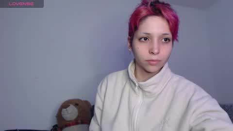 Snapshot of mary_janness chatting on October 11, 2025, 12:15 pm                      100   online show from October 11, 2025, 12:15 pm