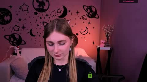 Mary online show from April 7, 2026, 7:25 pm