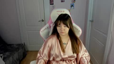 mary_stevenss online show from January 13, 2025, 8:05 am