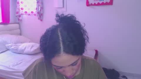 maryam_arabicmilk online show from September 11, 2025, 3:45 pm