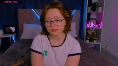 marybryantt online show from February 3, 2026, 1:26 am