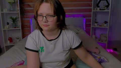 marybryantt online show from February 7, 2026, 8:29 am