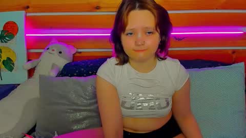 marybryantt online show from February 27, 2026, 1:27 am