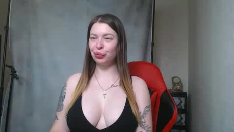 maryh0tlove online show from December 4, 2025, 8:56 am