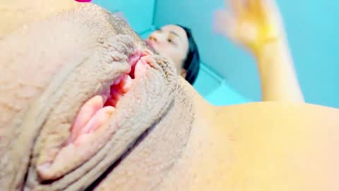 maryjoe11 online show from December 13, 2024, 1:48 am