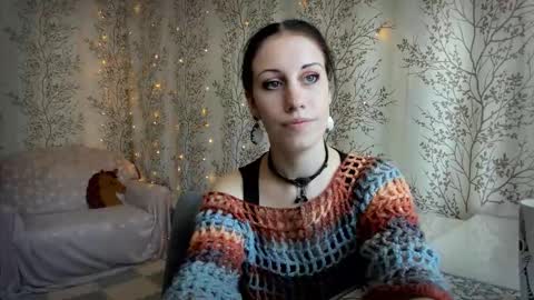 Mary Lou online show from September 17, 2025, 5:20 am