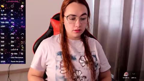 Dulce Maria online show from October 7, 2025, 6:49 pm