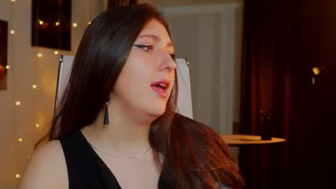 Mary Miller online show from September 20, 2025, 9:32 am