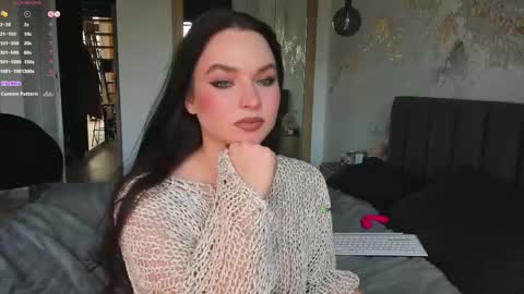 Marina online show from February 27, 2025, 3:15 pm