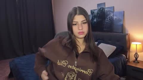 MarySax online show from December 18, 2025, 3:51 pm