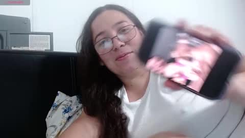 Snapshot of marytts35 chatting on February 19, 2026, 5:25 am marytits online show from February 19, 2026, 5:25 am