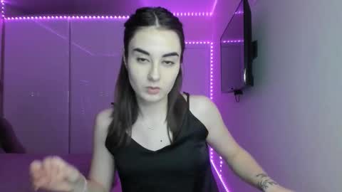 Mary online show from February 1, 2026, 3:49 am