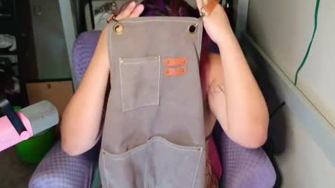 Marzi online show from October 11, 2025, 8:13 am