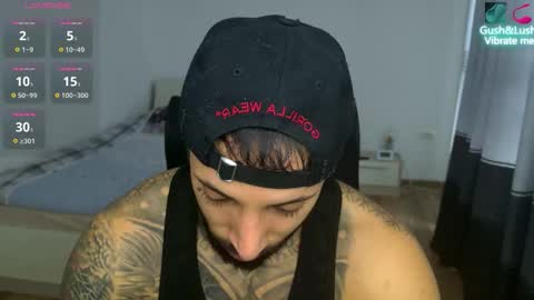 masculineguy69 online show from December 20, 2025, 9:27 am