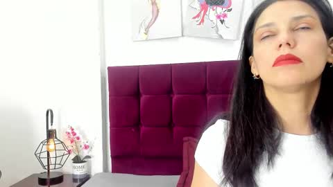 Snapshot of mashapink chatting on September 29, 2025, 12:32 pm MashaPink online show from September 29, 2025, 12:32 pm