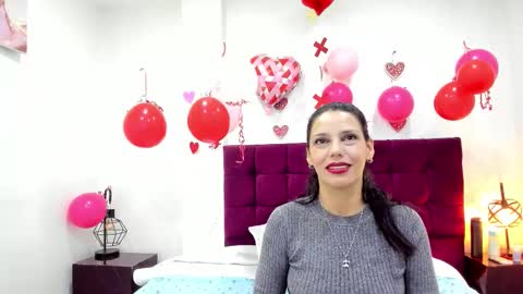 Snapshot of mashapink chatting on February 28, 2026, 1:01 pm MashaPink online show from February 28, 2026, 1:01 pm