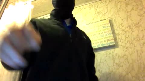 maskedyogaman online show from November 24, 2025, 4:34 am